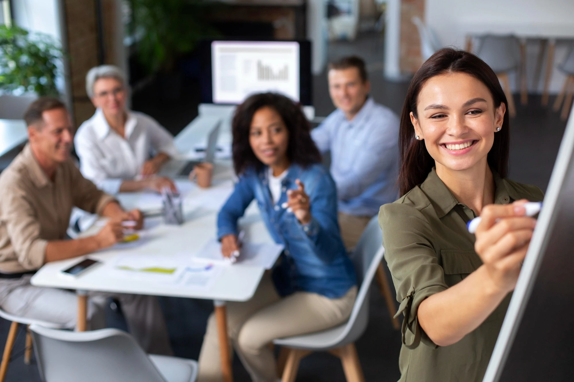 Treinamentos Personalizados: Como Aumentar a Performance da Sua Equipe com a gmrh®